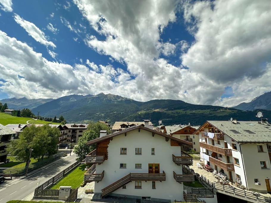 Bormio House 1 Via Funivie, Pista Stelvio, Posto Auto Apartment Exterior photo